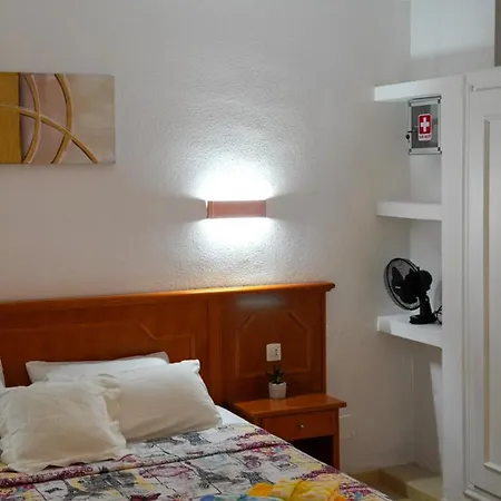 Sunset Views 아데제